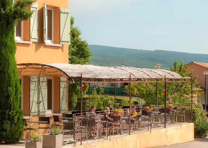 Vakantiepark Vtf Le Domaine Du Grand Luberon