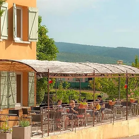 Vtf Le Domaine Du Grand Luberon פארק נופש 3*