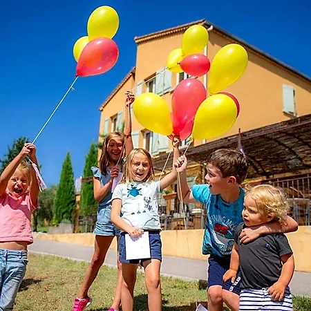 Vtf Le Domaine Du Grand Luberon פארק נופש Céreste