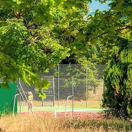 פארק נופש Vtf Le Domaine Du Grand Luberon 3*