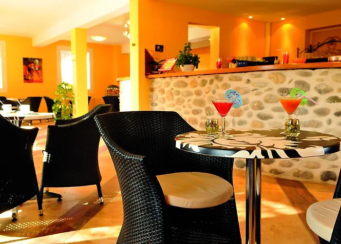 Vtf Le Domaine Du Grand Luberon